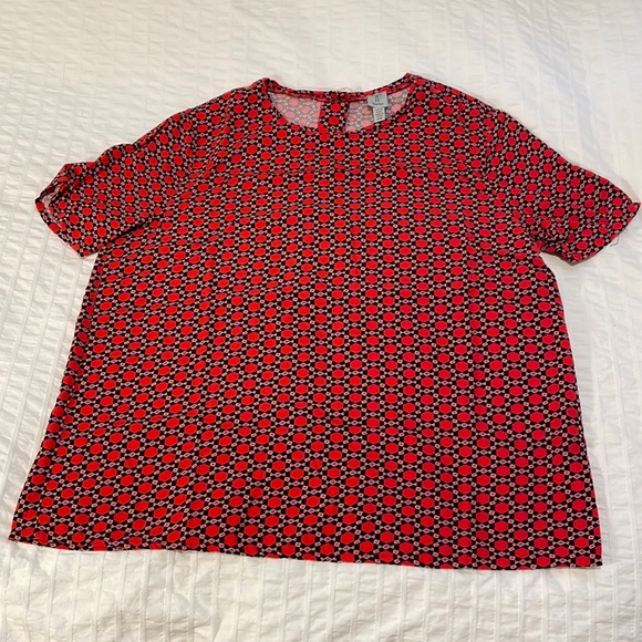 Tristan button back top - Picture 1 of 5